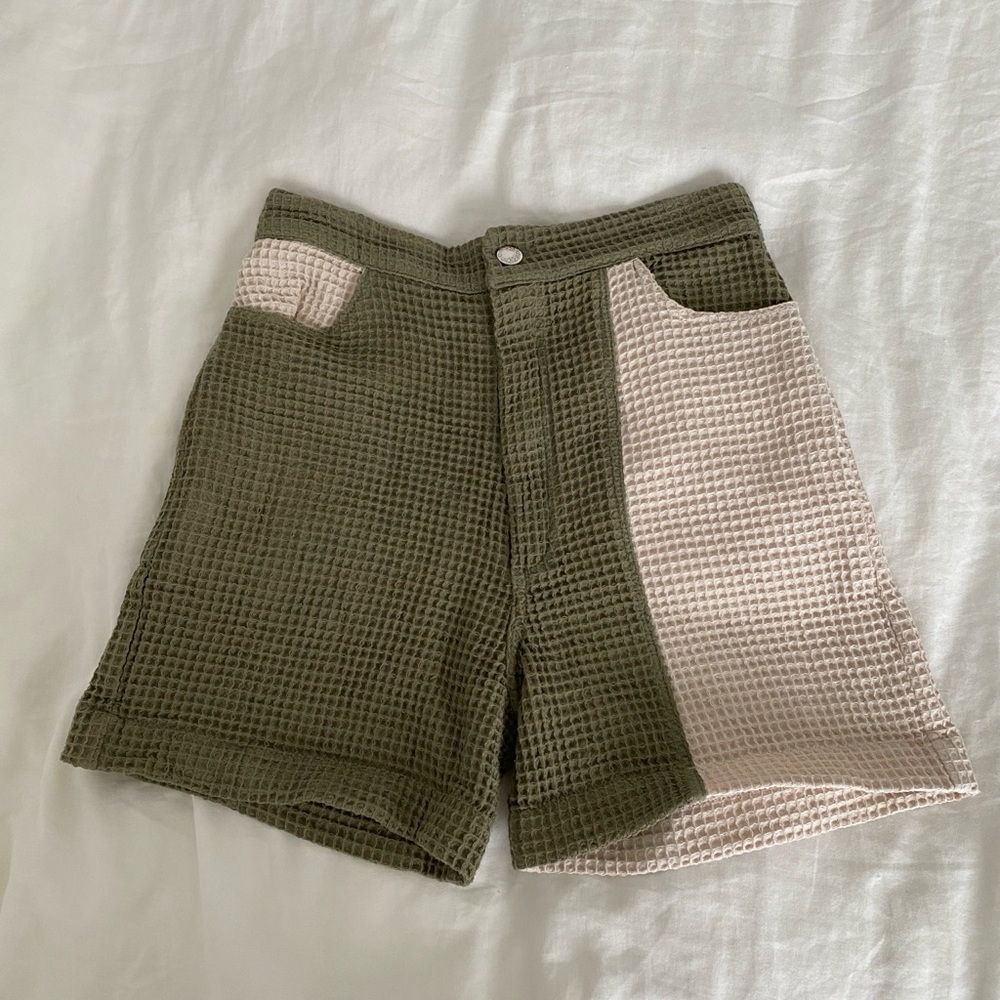 Aniela Parys Green Cream Waffle Knit High Waisted Shorts
